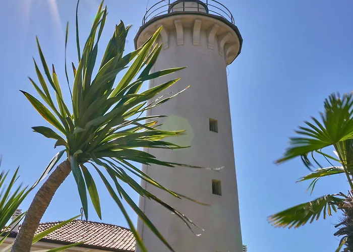 Homely Seaview Flat With Balcony - Beahost 아파트